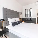 Livinparis - Luxury Ac 3 Bedrooms Le Louvre I